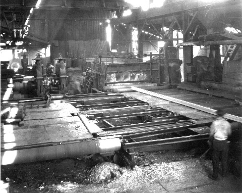 Drawing rail from the furnace