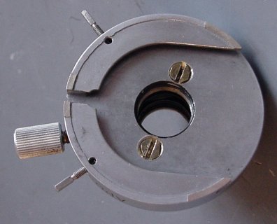 Method of clamping DIC mount
