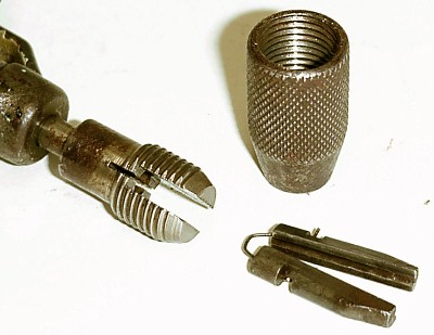 Two-jaw sprung chuck used on Millers Falls No.4D drill